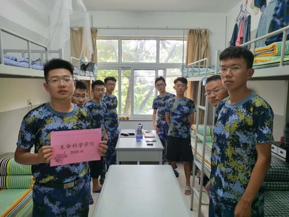 7fb45b220b8f48f3c3519ab9292b62d